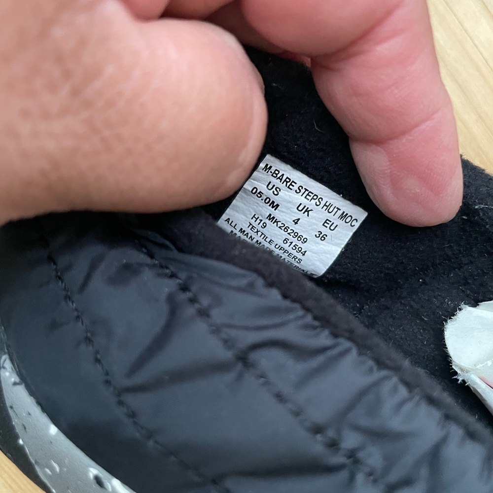 Merrell Men's Black Quilted Sneakers - Picture 6 of 6